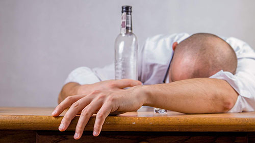 Alcohol Withdrawal – Nursing Care and Management (Number 6 in the AOD Series)